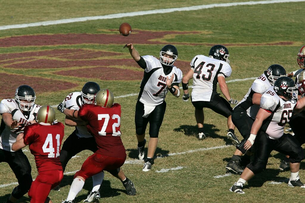 Spinal Stenosis in Athletes: How Sports Physical Therapy Can Help